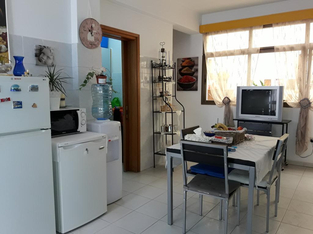 Shared Top 1St Floor Villa Limassol Exterior foto